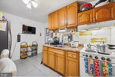 2241 N 8th Street, Philadelphia, PA 19133 - Photo 16