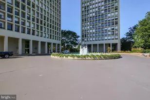 210 Locust St, Philadelphia, PA 19106 - Photo 14