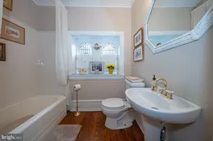 6323 Sherwood Rd, Philadelphia, PA 19151 - Photo 14