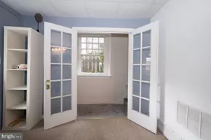 6323 Sherwood Rd, Philadelphia, PA 19151 - Photo 118