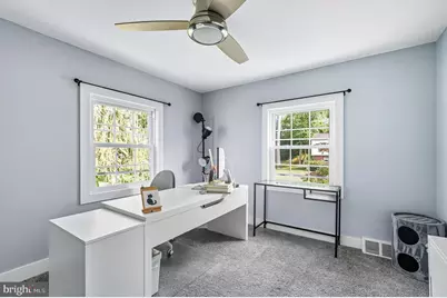 909 Glenroy Road, Philadelphia, PA 19128 - Photo 4