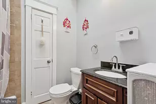 3252 Cottman Ave, Philadelphia, PA 19149 - Photo 12