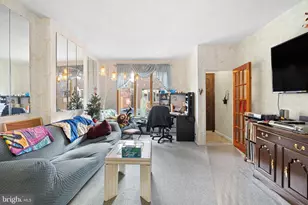 1211 Durfor St, Philadelphia, PA 19148 - Photo 2