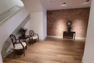 11 N 2nd St, Philadelphia, PA 19106 - Photo 2