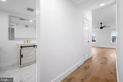 2049 E Letterly Street, Philadelphia, PA 19125 - Photo 12