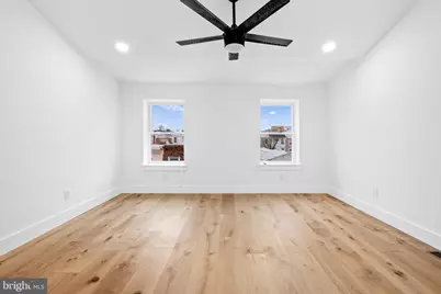 2049 E Letterly Street, Philadelphia, PA 19125 - Photo 18