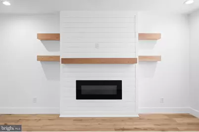 2049 E Letterly Street, Philadelphia, PA 19125 - Photo 24