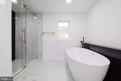 2049 E Letterly Street, Philadelphia, PA 19125 - Photo 30