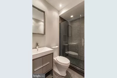 908 S 21st Street #B, Philadelphia, PA 19146 - Photo 12