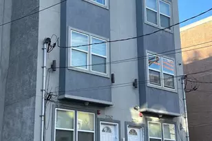 2252 N 12th St, Philadelphia, PA 19133 - Photo 2