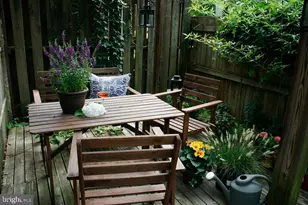 826 N Woodstock St, Philadelphia, PA 19130 - Photo 12