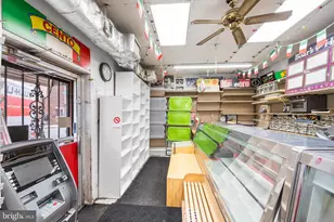 2555 S Warnock St, Philadelphia, PA 19148 - Photo 8