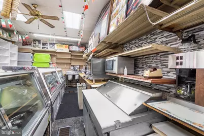 2555 S Warnock Street, Philadelphia, PA 19148 - Photo 12