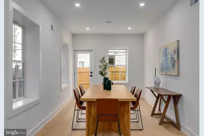 2139 Bainbridge Street, Philadelphia, PA 19146 - Photo 12