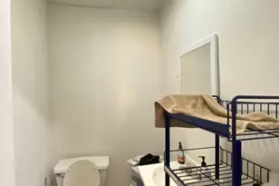 2035 N Gratz St, Philadelphia, PA 19121 - Photo 10