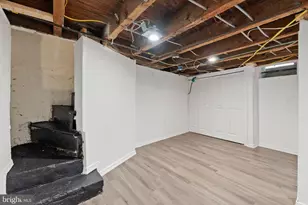 938 Ernst St, Philadelphia, PA 19147 - Photo 14