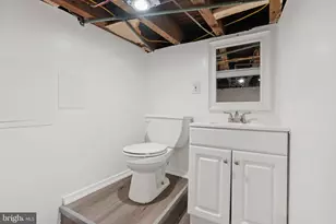 938 Ernst St, Philadelphia, PA 19147 - Photo 16