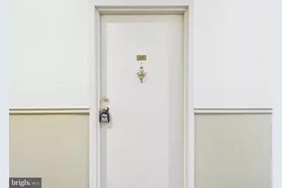 1601 Spring Garden Street #402, Philadelphia, PA 19130 - Photo 4