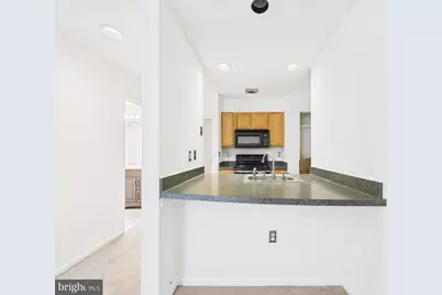 1601 Spring Garden Street #402, Philadelphia, PA 19130 - Photo 10