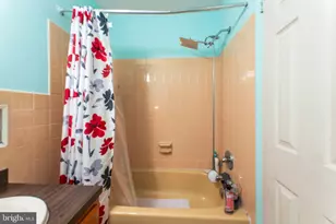 7521 Calvert St, Philadelphia, PA 19152 - Photo 18