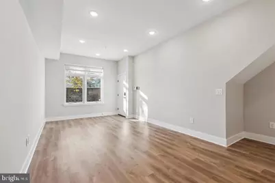 2015-2019 N College Avenue, Philadelphia, PA 19121 - Photo 10