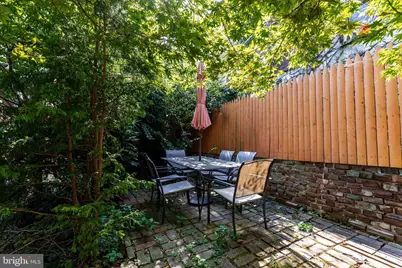 904 S 6th Street, Philadelphia, PA 19147 - Photo 20