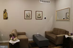 1950 N 19th St, Philadelphia, PA 19121 - Photo 4