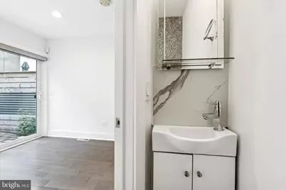 774 S Hicks Street, Philadelphia, PA 19146 - Photo 6