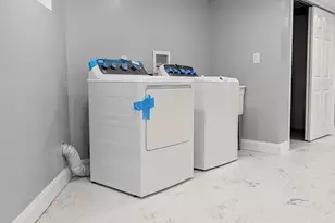 443 S 56th St, Philadelphia, PA 19143 - Photo 34