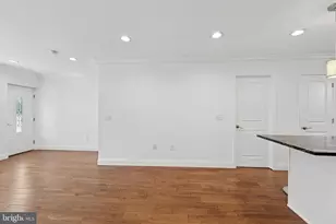 2630 E Harold St, Philadelphia, PA 19125 - Photo 8