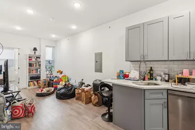 1711 Snyder Avenue, Philadelphia, PA 19145 - Photo 4