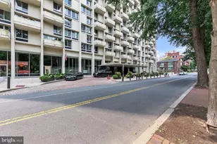 604 S Washington Square, Philadelphia, PA 19106 - Photo 2