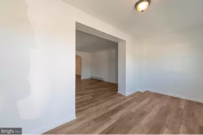 5648 Elmwood Avenue, Philadelphia, PA 19143 - Photo 10