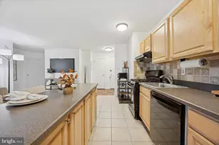 2601 Pennsylvania Ave, Philadelphia, PA 19130 - Photo 10