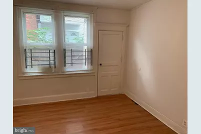 2424 S Reese Street S, Philadelphia, PA 19148 - Photo 2