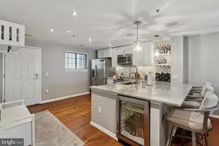 2 Leverington Ave, Philadelphia, PA 19127 - Photo 2