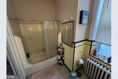 1641 W Girard Avenue, Philadelphia, PA 19130 - Photo 14