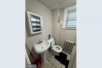 1641 W Girard Avenue, Philadelphia, PA 19130 - Photo 20