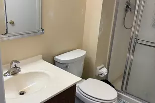 550 Arnold St, Philadelphia, PA 19111 - Photo 52