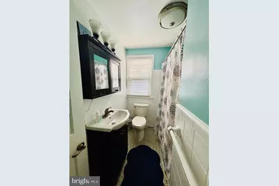 8012 Lawndale Avenue, Philadelphia, PA 19111 - Photo 28