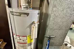 8012 Lawndale Ave, Philadelphia, PA 19111 - Photo 40