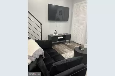 1328 S 6th Street #3, Philadelphia, PA 19147 - Photo 4