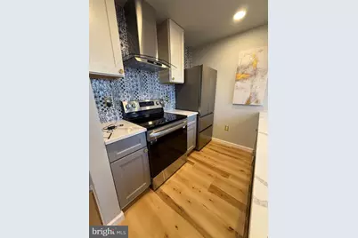 1601 Spring Garden Street #318, Philadelphia, PA 19130 - Photo 8