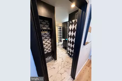 1601 Spring Garden Street #318, Philadelphia, PA 19130 - Photo 16