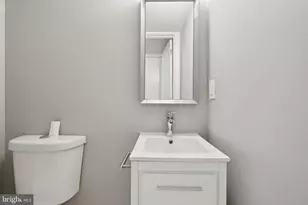 1533 S Lambert St, Philadelphia, PA 19146 - Photo 26