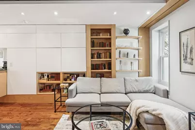 2038 Montrose Street, Philadelphia, PA 19146 - Photo 4