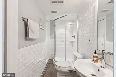 2038 Montrose Street, Philadelphia, PA 19146 - Photo 22