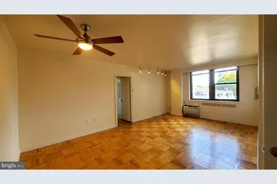 2601 Pennsylvania Avenue #531, Philadelphia, PA 19130 - Photo 6