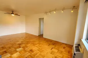 2601 Pennsylvania Ave, Philadelphia, PA 19130 - Photo 4