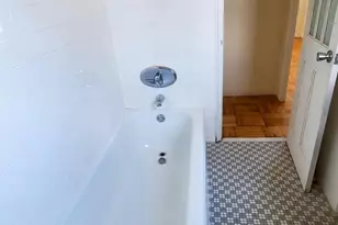 2601 Pennsylvania Ave, Philadelphia, PA 19130 - Photo 24